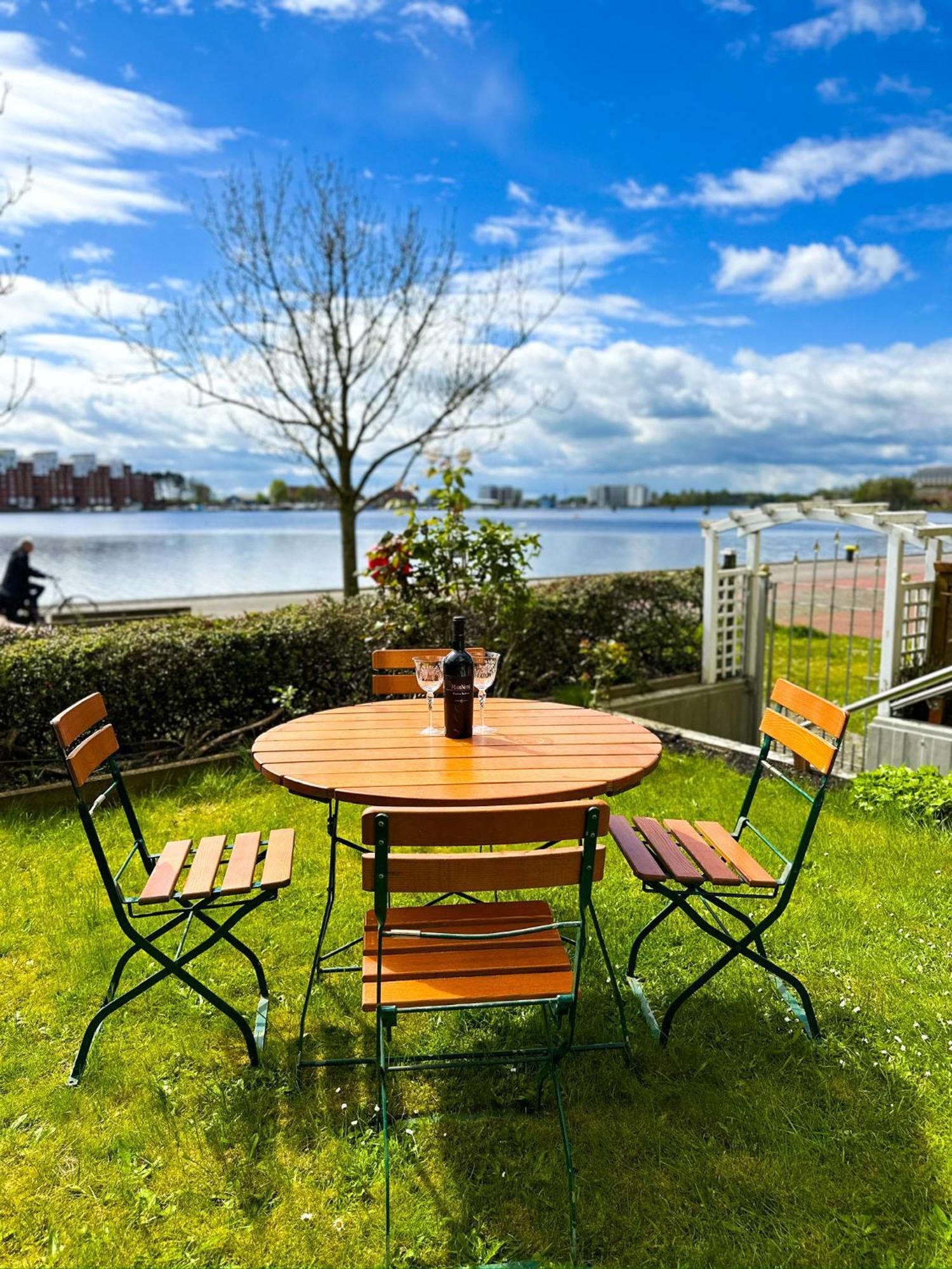 Ferienwohnung Havenblick วิลเฮล์มฮาเฟน ภายนอก รูปภาพ