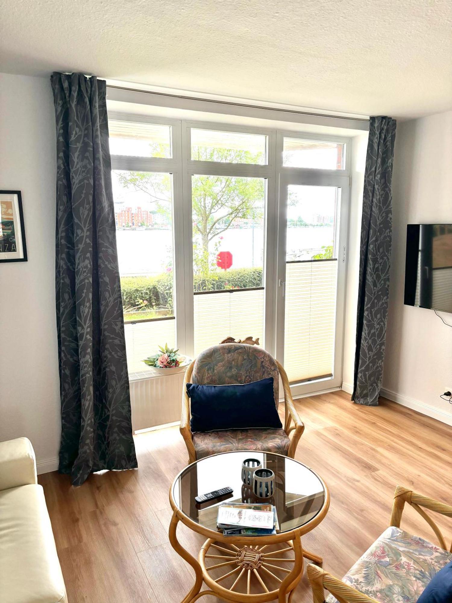 Ferienwohnung Havenblick วิลเฮล์มฮาเฟน ภายนอก รูปภาพ